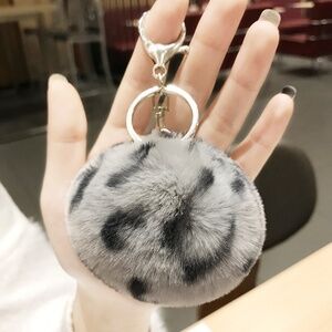 **ASTRID* Gray Leopard Print Pom-Pom Car Keychain